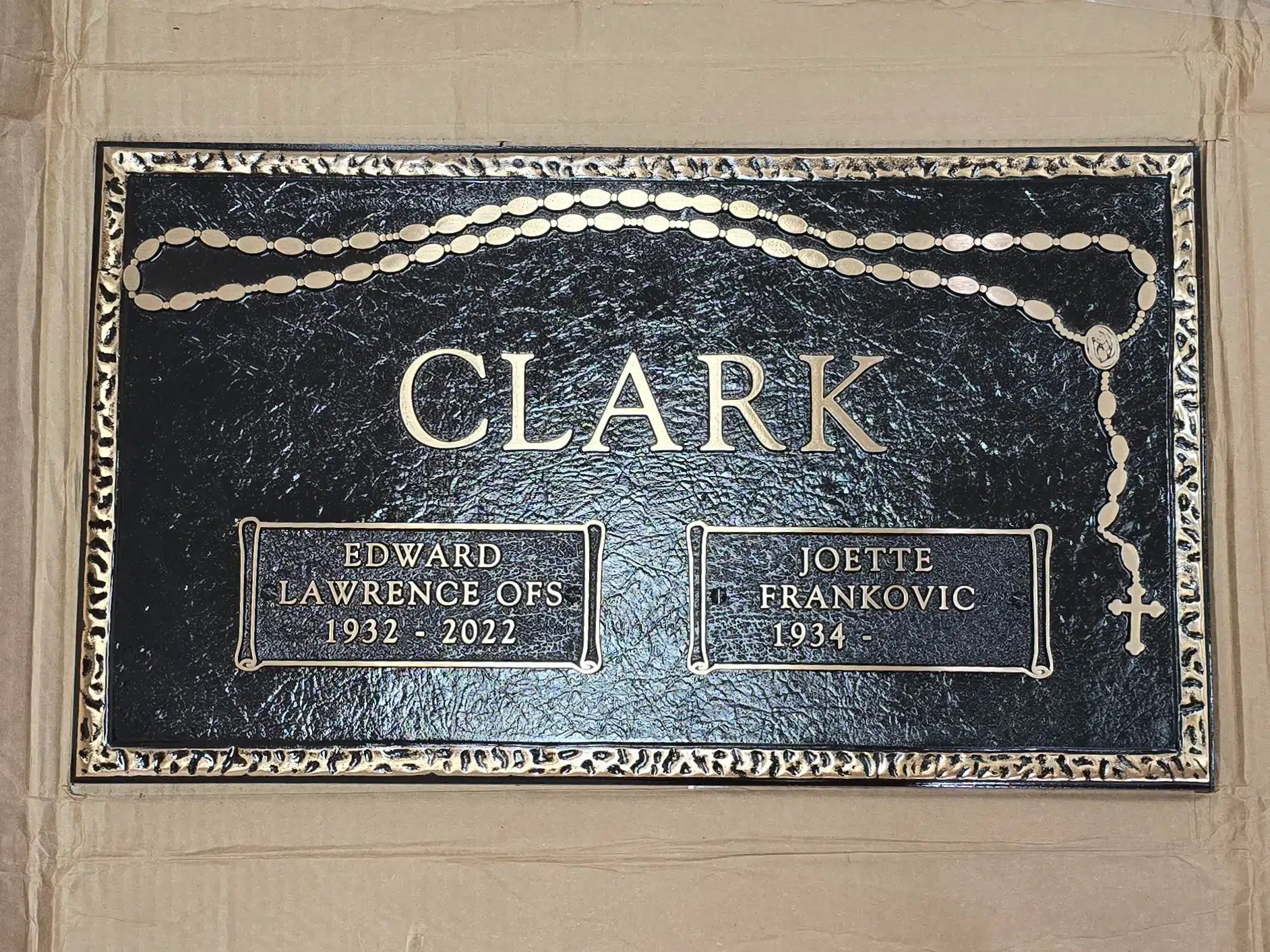 Granite Family Mausoleum hand-carved by Family Mausoleum Guide in NJ — image 3